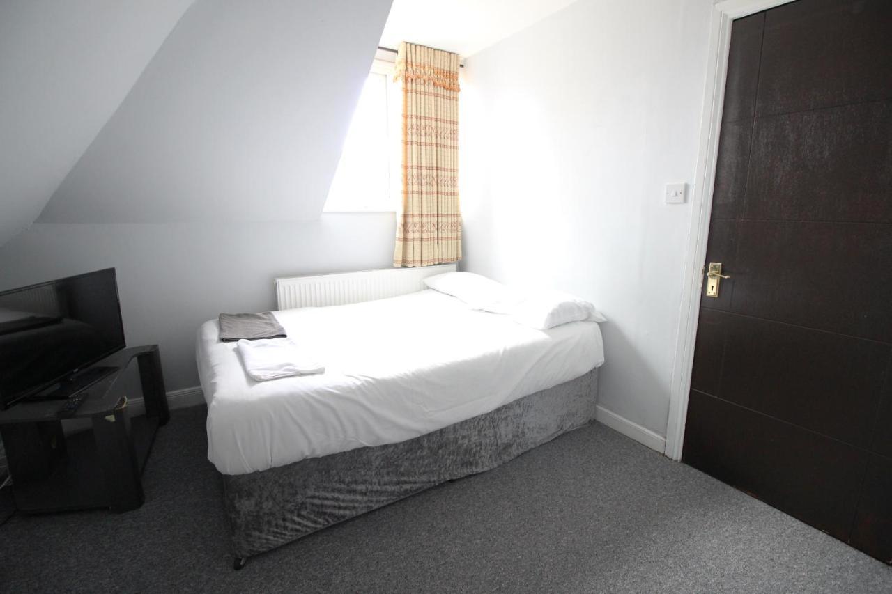 Clock House Hotel - London Croydon Extérieur photo